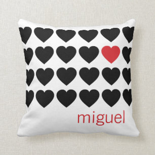 Coussin Nom personnalisé par rouge de noir de motif de