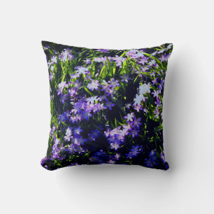 Coussin Nombreuses fleurs de printemps de Squill Bleu