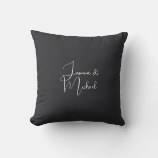 Coussin Noms de couple écriture main noir mat Mariage