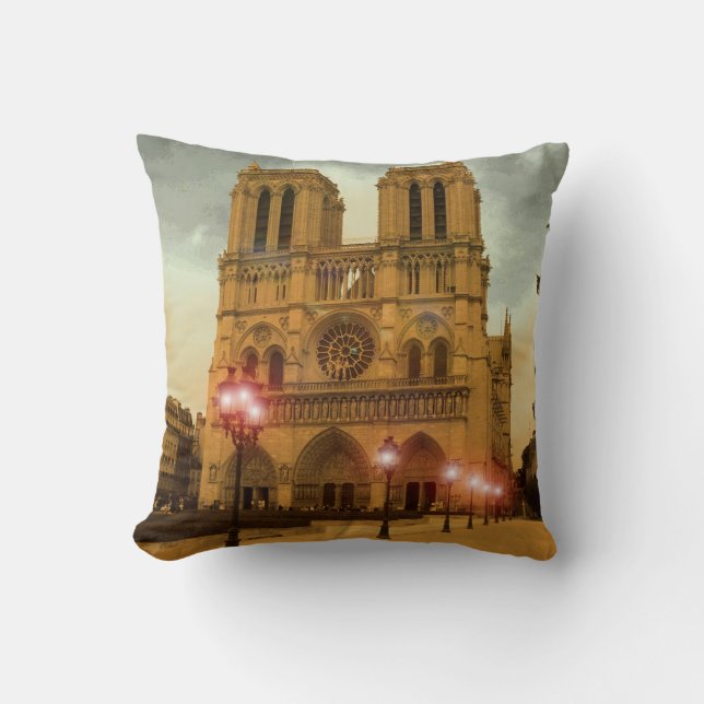Coussin Notre Dame (Recto)