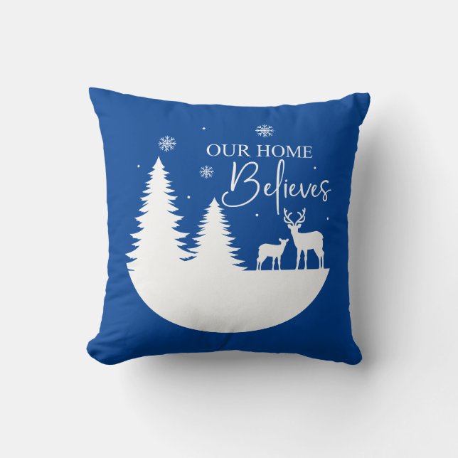 Coussin Notre maison croit à la scène hivernale (Recto)