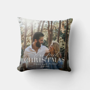 Coussin notre premier noël écriture moderne carreau rouge 