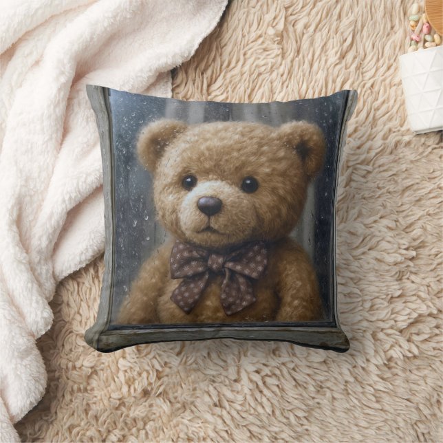 Coussin Nounours regardant par une fenêtre pluvieuse (Couverture)