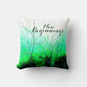 Coussin "Nouveaux débuts" dans le design floral vert brill