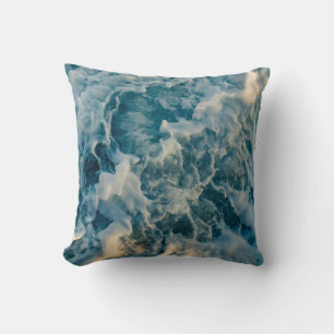 COUSSIN NUAGES BLANCS SUR LE CIEL BLEU