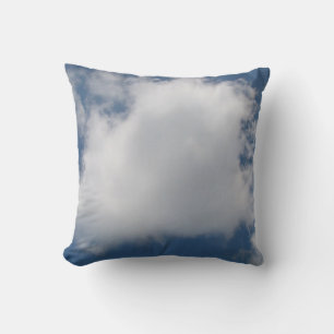 Coussin Nuages de Cumulus Puffy dans le ciel bleu