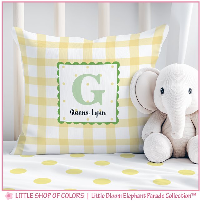 Coussin Nurserie personnalisée avec monogramme et gingham  (Créateur téléchargé)