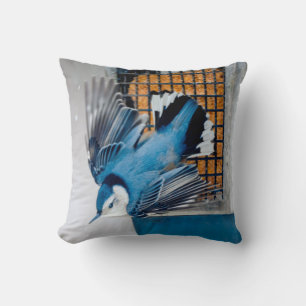 Coussin Nuthatch à poitrine blanche en neige - Photo origi