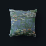 Coussin Nymphéas par Claude Monet, Fleurs de vintage<br><div class="desc">Les Nymphéas (1916) par Claude Monet. Les Nymphéas est une peinture florale d'art fin de l'impressionnisme ancien. Le jardin de fleurs de Monet au printemps à Giverny,  en France. Ce paysage est l'une des nombreuses variations de peintures de nénuphars que Monet a peintes au bord de son étang.</div>