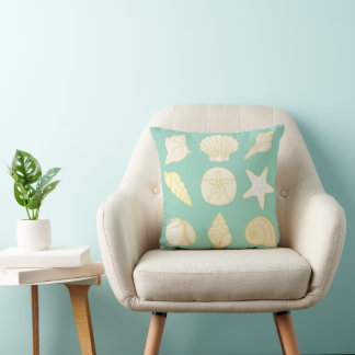 Coussin Ocean green throw pillow with seashells