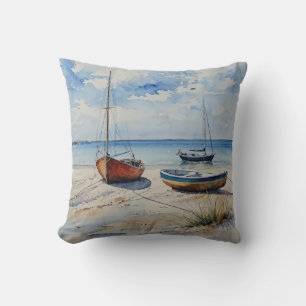 Coussin "Ocean Retreat". Un Paysage Coloré De Bateau Seren
