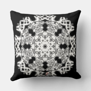 Coussin Octa Glyph Extraordinaire