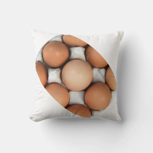 Coussin OEufs dans une boîte