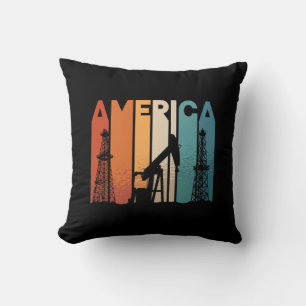 Coussin Oilfield Worker America Retro Oil Rig Worker