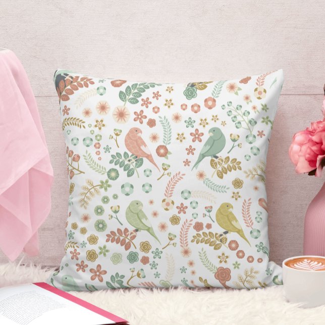 Coussin Oiseaux et Branches Démodés (Créateur téléchargé)