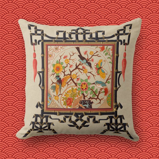 Coussin Oiseaux et papillons avec bordure en bambou (Créateur téléchargé)