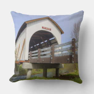 Coussin OR, comté de Jackson, pont couvert McKee