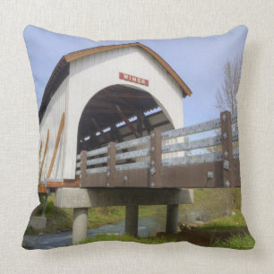 Coussin OR, comté de Jackson, pont couvert McKee