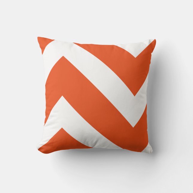 Coussin Orange et blanc moderne Chevron géométrique (Recto)