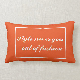 Coussin ornemental avec texte