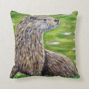 Coussin Otter sur une peinture de rive d'une rivière