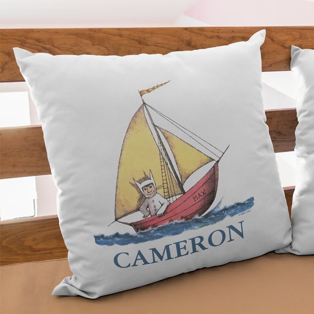 Coussin Où sont les monstres | Ajoutez votre nom (Pillow on loft)