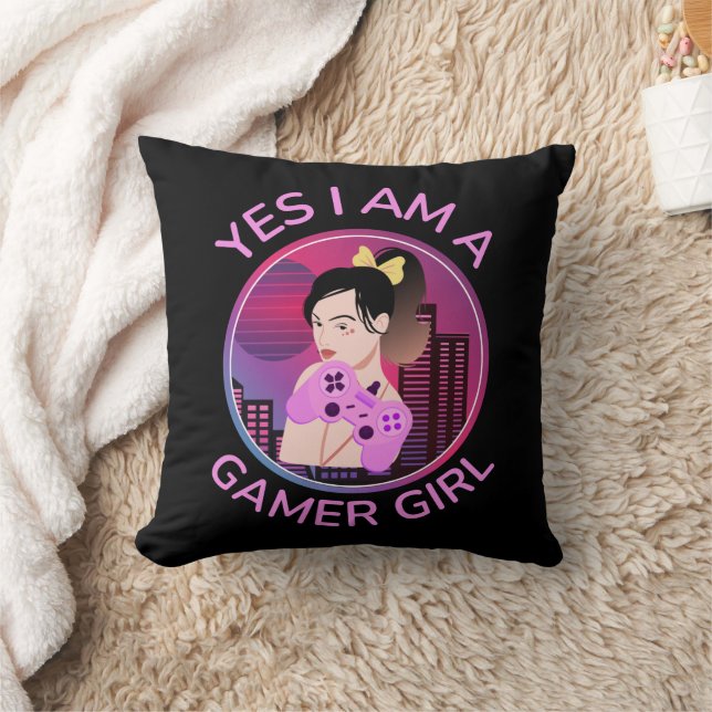 COUSSIN OUI JE SUIS UNE FILLE JOUEUSE (Couverture)