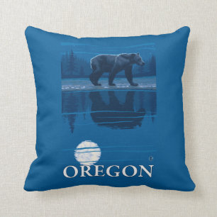 Coussin Ours en affiche de Vintage voyage de clair de lune