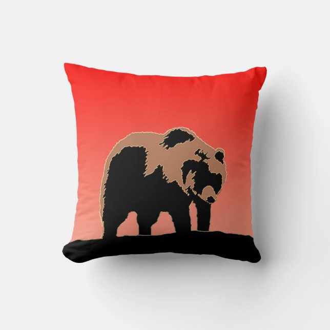 Coussin Ours Grizzly au Coucher de Soleil - Art Animalier  (Recto)