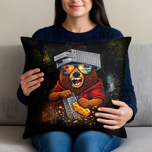 Coussin Ours Rétro Avec Chapeau Râpe à Fromage et Lunettes (Créateur téléchargé)