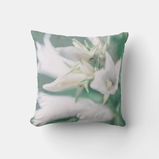 Coussin Pale Pastel Vert Fleurs de Bell Blanches (Recto)