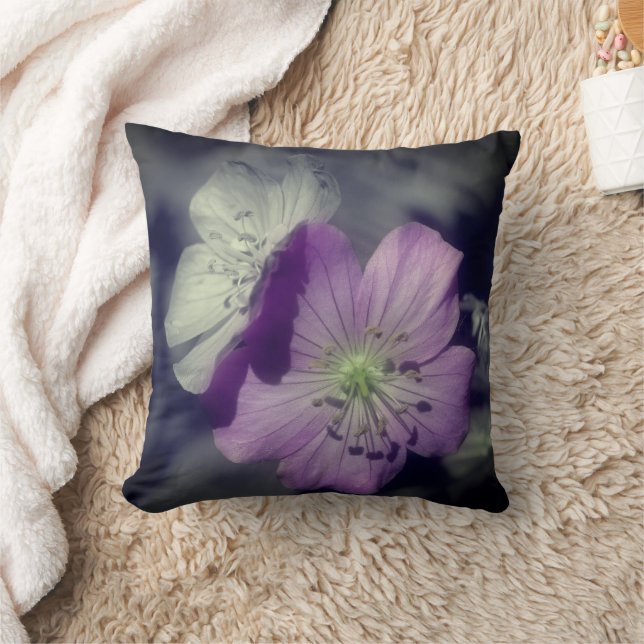 Coussin Pale Purple Geranium Flowers  (Couverture)