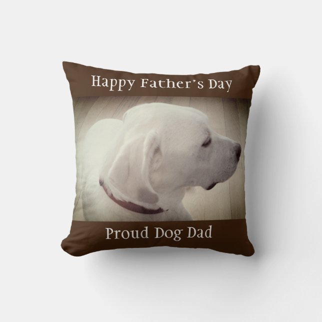 Coussin Papa Chien Fier Brun Foncé (Recto)