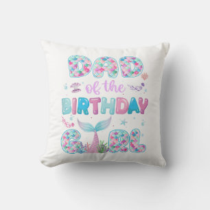 Coussin Papa de la fille mermaid anniversaire famille tenu