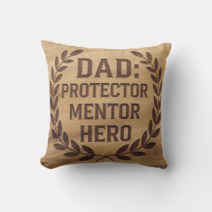 Coussin Papa : Protecteur, Mentor, Héros : Image gravée