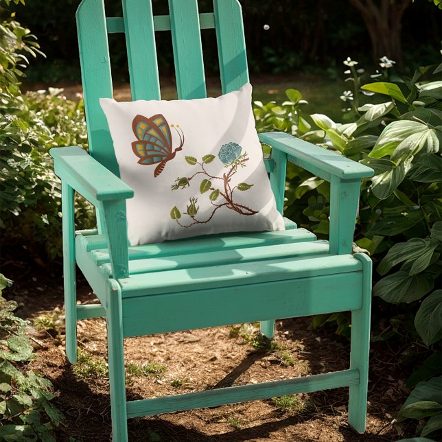 Coussin Papillon et Rose bleu (Créateur téléchargé)