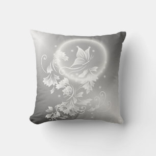 Coussin Papillon floral Argent Imaginaire blanc