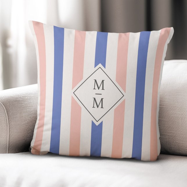 Coussin Paraphes monogrammes bleu rose rayures (Monogram initials pink blue stripes throw pillow)
