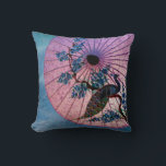 Coussin Parasol Peacock<br><div class="desc">Le coussin Peacock Parasol apportera une belle touche à votre maison. Fait aussi un grand cadeau!</div>