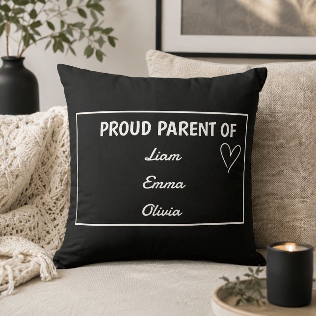 Coussin Parent fier de - Avec des noms personnalisés (Créateur téléchargé)