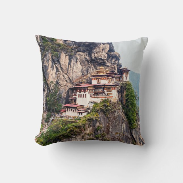Coussin Paro Taktsang : Le monastère du nid de tigre - Bho (Recto)
