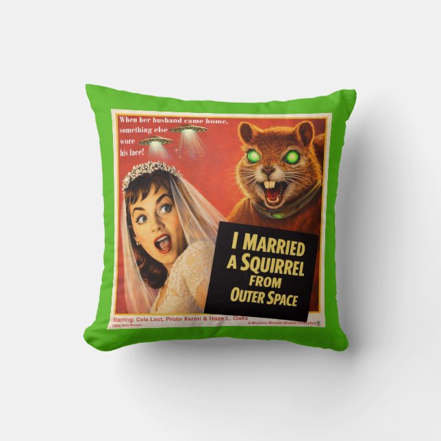 Coussin Parodie d'écureuil de l'espace extra-atmosphérique (Recto)