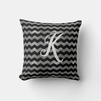 Coussin Parties scintillant Monogram Black et Silver Chevr