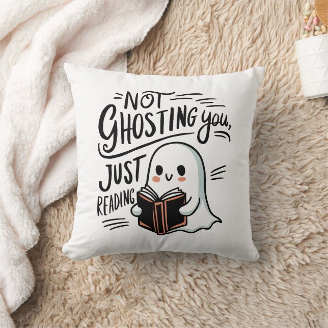 Coussin Pas de fantômes, juste de lire (Couverture)