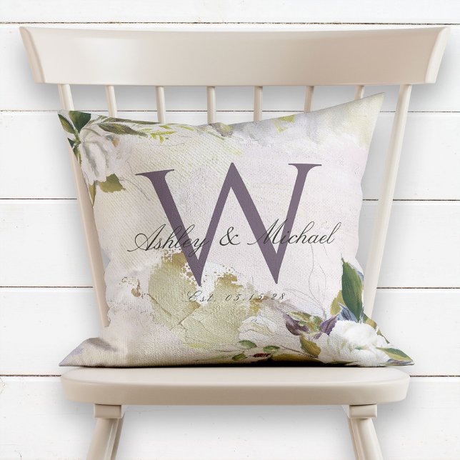 Coussin Pastel Rose Purple Monogram Wedding Keepsake (Créateur téléchargé)