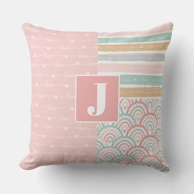 Coussin Patchwork Amour Coeur Arc-en-ciel Monogramme Jeter (Recto)