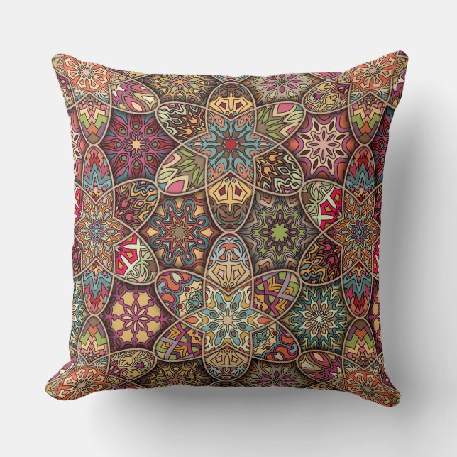 Coussin Patchwork vintage avec les éléments floraux de (Recto)