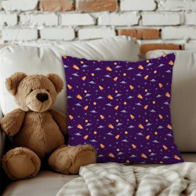 Coussin Pattern space lavender orange dark purple (Pattern space lavender orange dark purple throw pillow.)