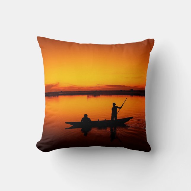 Coussin Paysage du coucher de soleil avec un bateau-68465 (Recto)