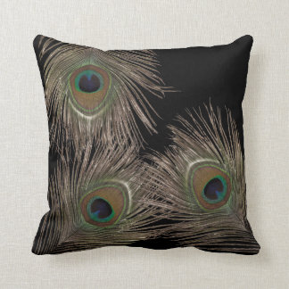 Coussin Peacock plume noir bg